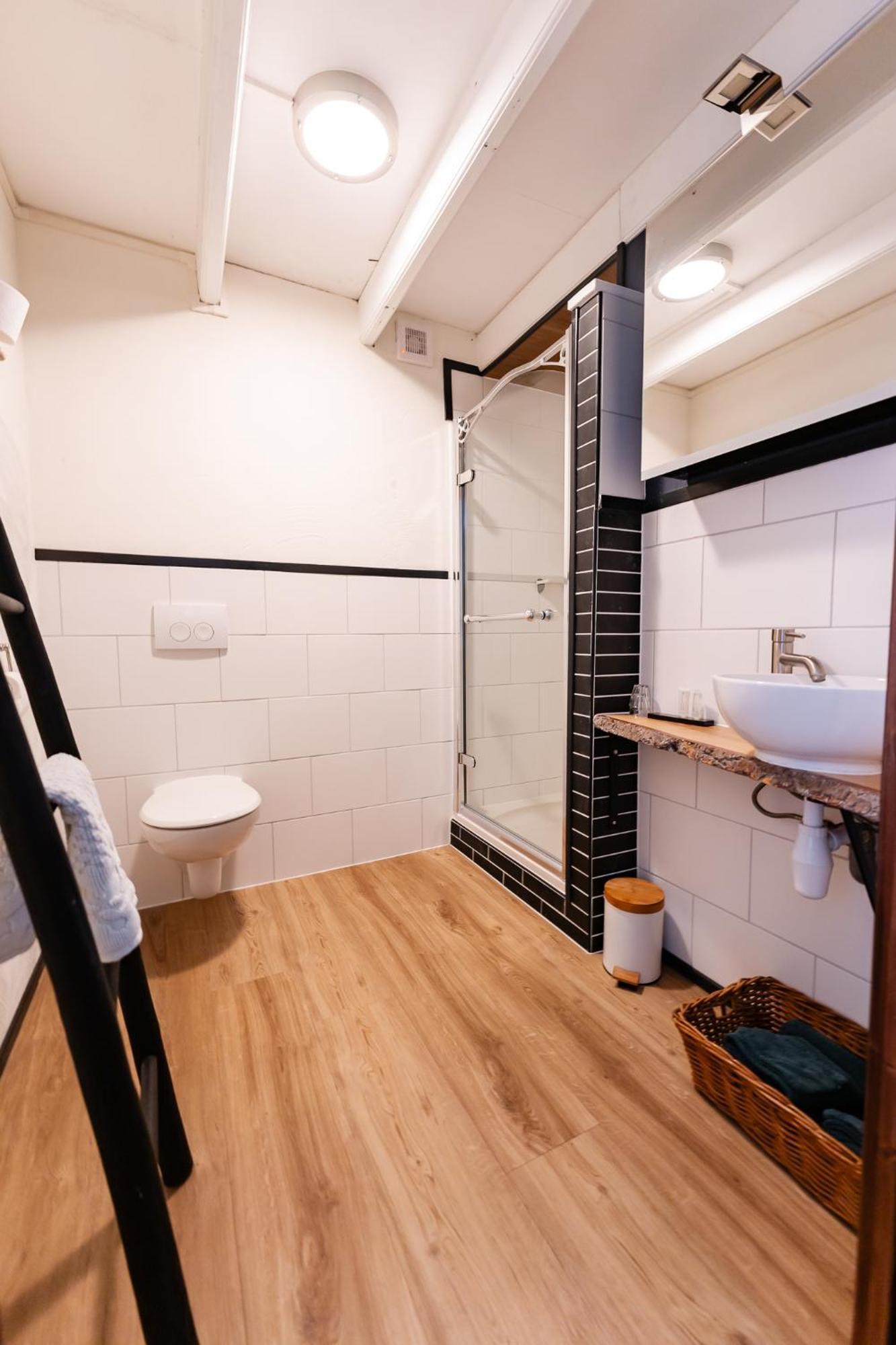 Herberg De Lingehoeve Oosterwijk Ngoại thất bức ảnh